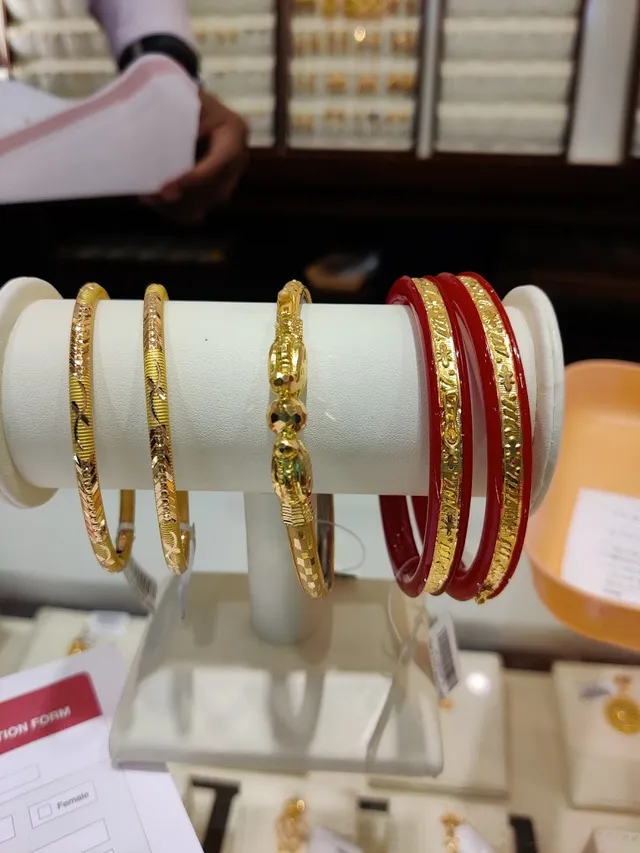 Joyalukkas Jewellery Kolkata - 3