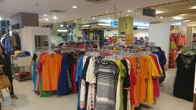 Forum Courtyard Mall - 3