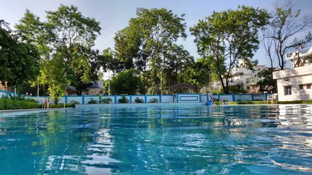 CJ Block Swimming Pool - 2