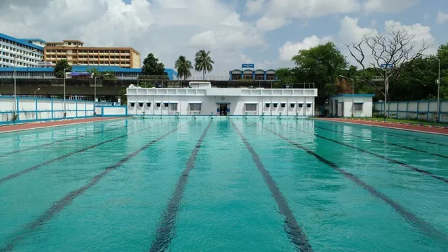 Central Park Swimming Pool - 2