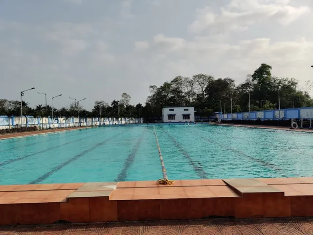 Central Park Swimming Pool - 4