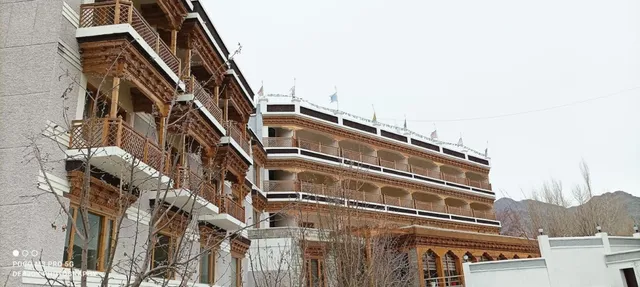 Travel Host Online | Best Travel Agency in Kolkata | - 4