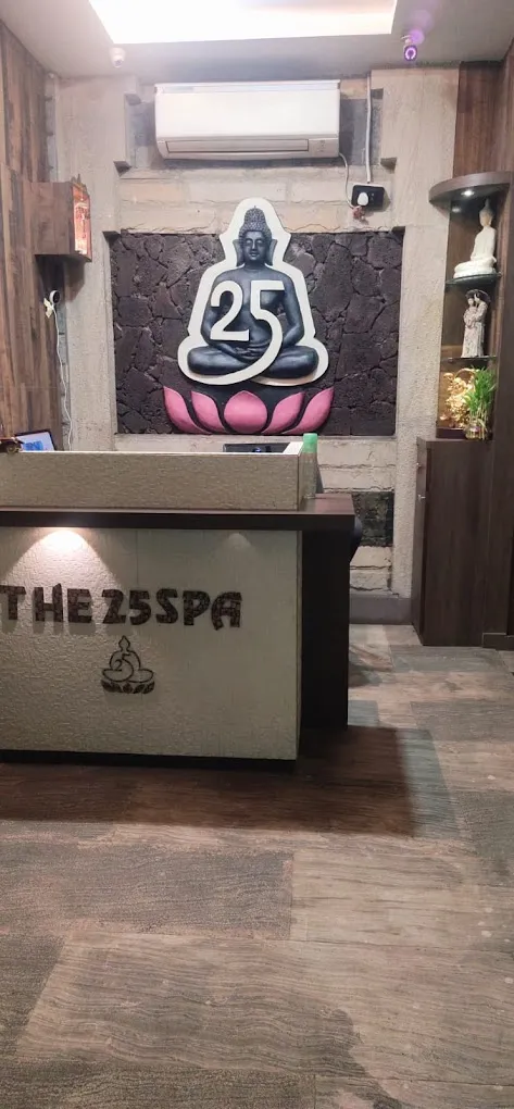 THE 25 SPA, CENTRAL