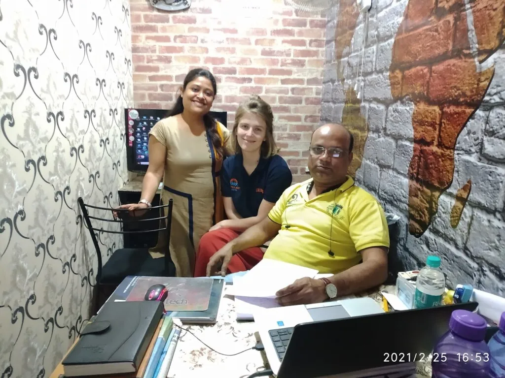 Met Job Placement And Financial Services