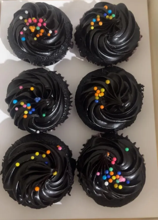 Capella Patisserie - 4