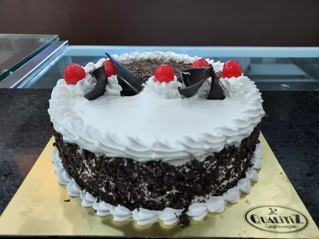 Qualitiz Cakes and Bakes - PVS, Mangalore - 2