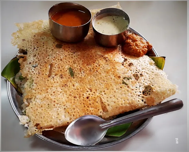 Hotel Janatha Deluxe Pathumudi Soudha - 4