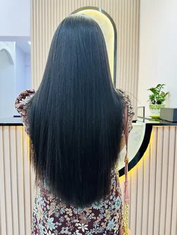 Blink Unisex Salon - 5