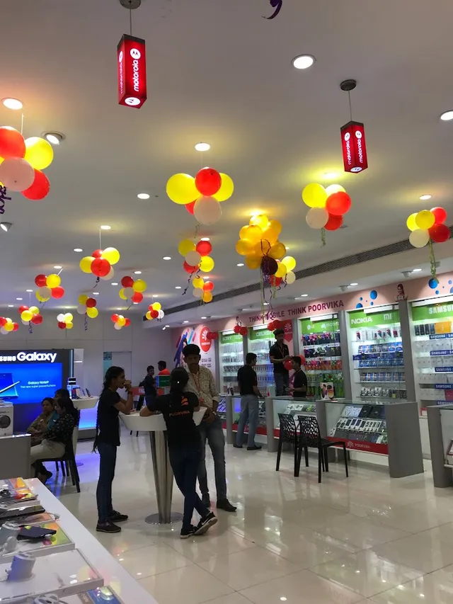 Poorvika Mobiles Mangalore - Bendorewell - 4