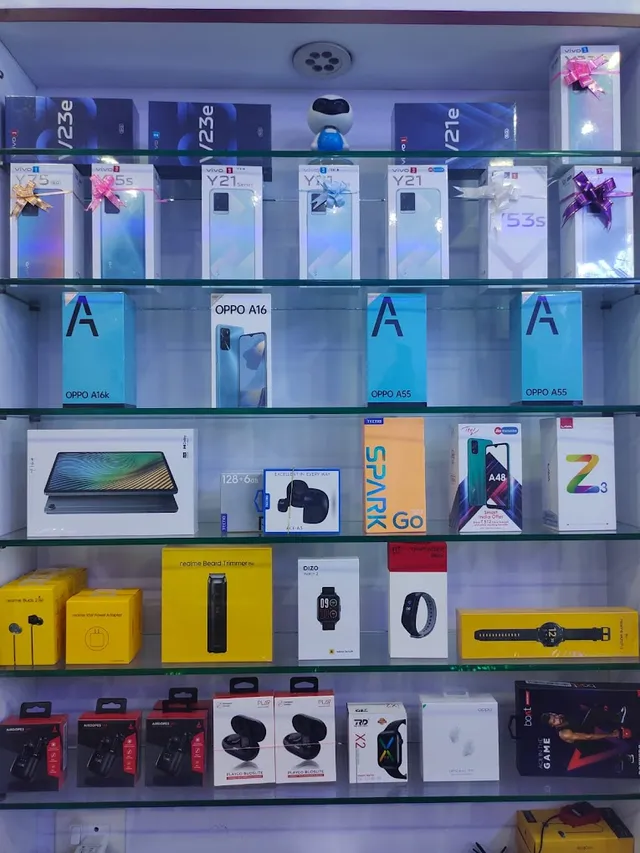 Padmashree's Mobile Shop - 3