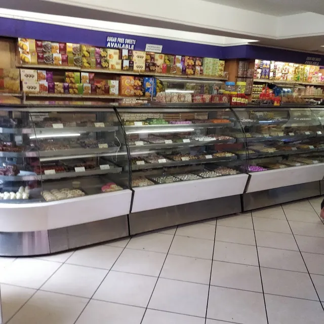 Shreya's Sweets- Hampankatta - 4