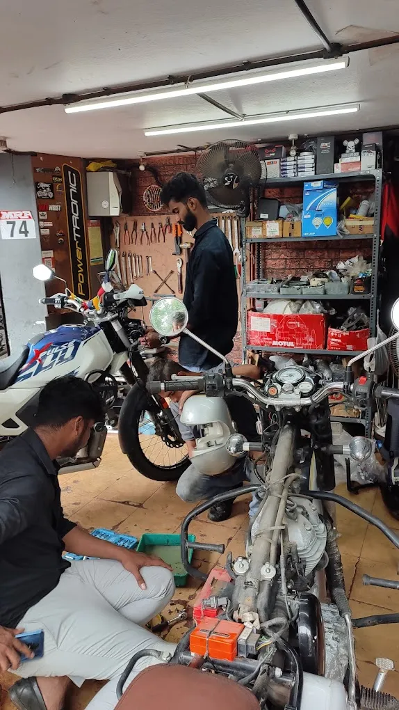 MotoVenture Workshop - 3