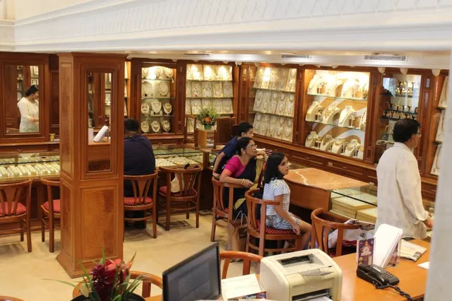 S L Shet Jewellers and Diamond House - 3