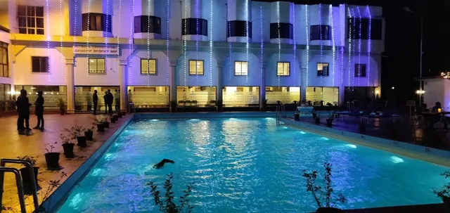Moti Mahal Swimming Pool - 5