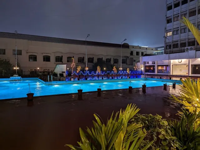 Moti Mahal Swimming Pool - 6