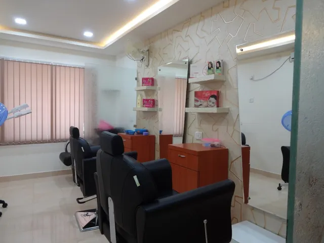 Moon Shine Trend Salon & Spa--Since 2011 - 3