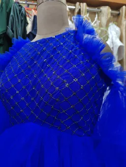 Runthestyle Rental clothing and jewelry brand - 5