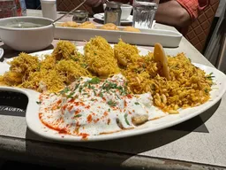 Kailash Parbat - Pure Vegetarian Restaurant - 3