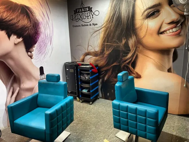 Paris Luxury Salon & Spa - 5