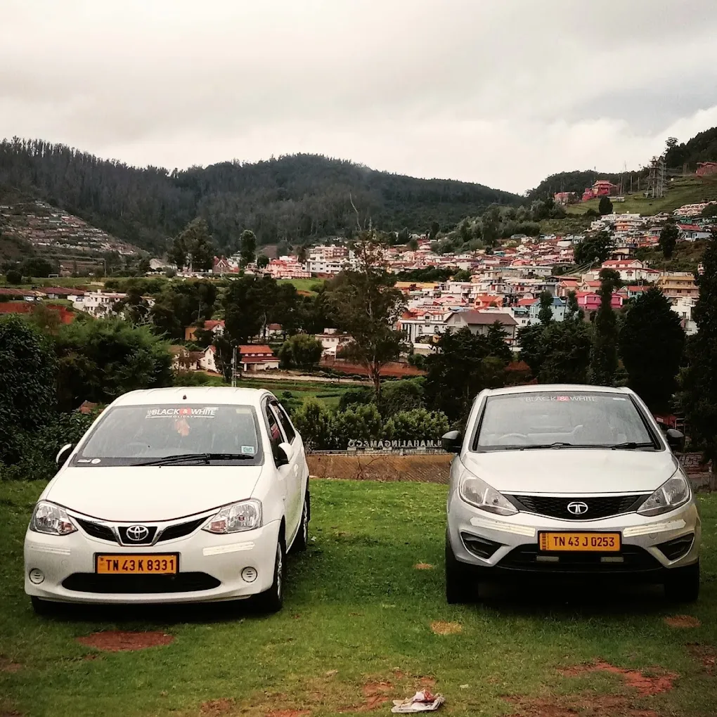 The Black & White Travels (Holidays)