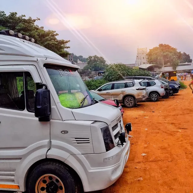 The Black & White Travels (Holidays) - 2