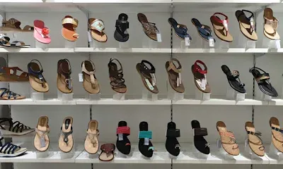 Mari Gold The Leather Store - 3