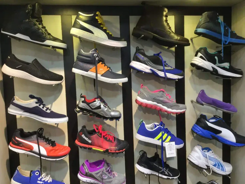 Mari Gold The Leather Store