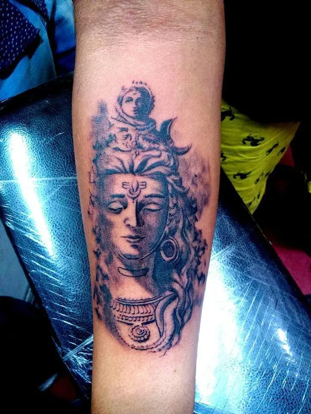 Veerma's Tattoo Arts Studio - 6