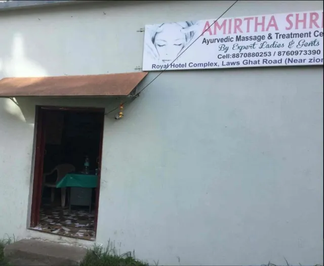 Amirtha Shree Ayurvedic Oil Massage & Treatment - 3
