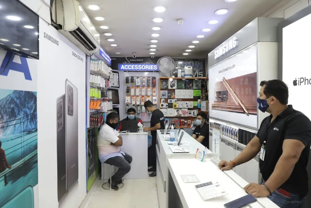 Cell World - Mobile Phone Shop