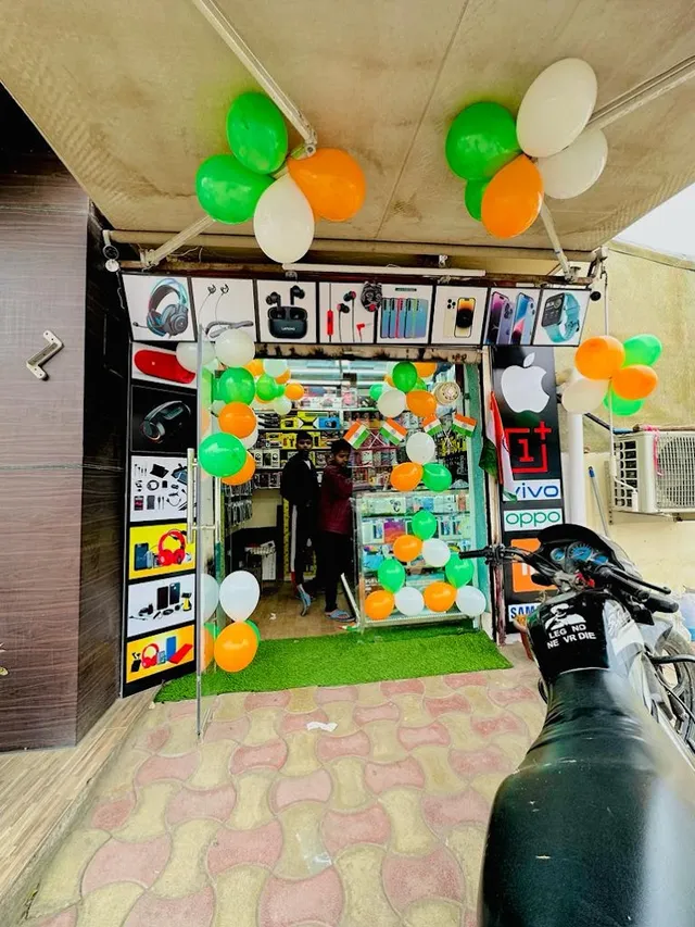 The Shyam Mobile Studio - Best Mobile Shop in Gurgaon - 3
