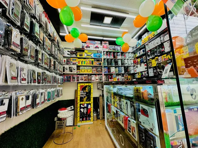 The Shyam Mobile Studio - Best Mobile Shop in Gurgaon - 4