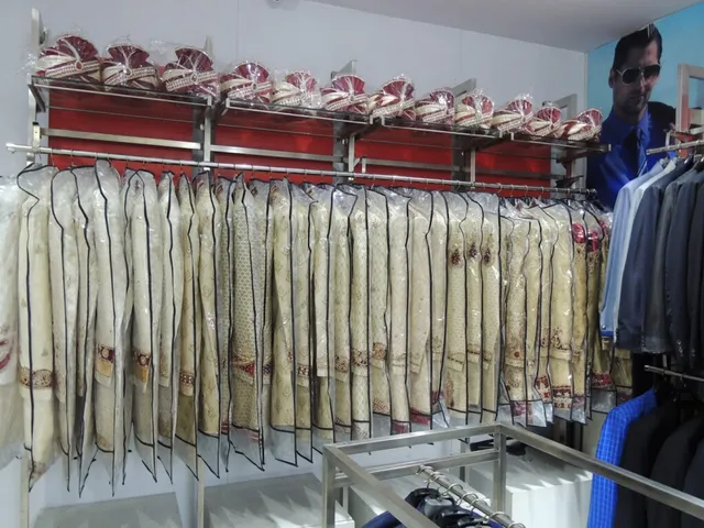 Raymond Fashion Plus - 5