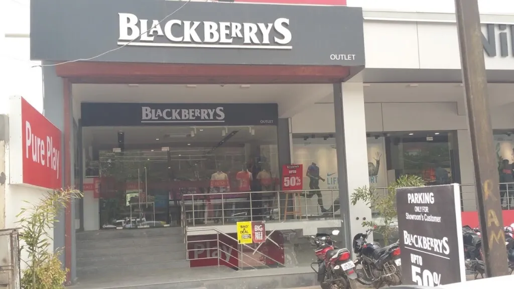 Blackberrys Factory outlet Sector 14 Gurgaon