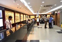 Joyalukkas Jewellery Gurugram - 5