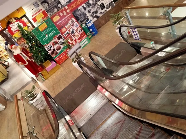 MGF Metropolitan Mall - 2