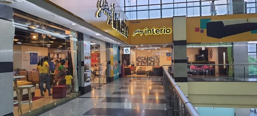 JMD REGENT ARCADE MALL