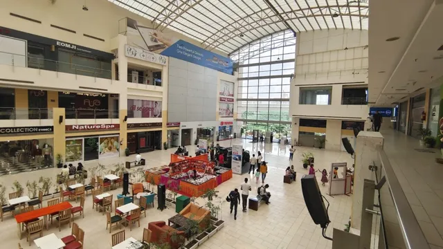 JMD REGENT ARCADE MALL - 4
