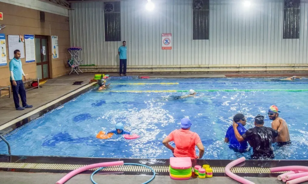 Fitso Sector 54 Suncity, Swimming