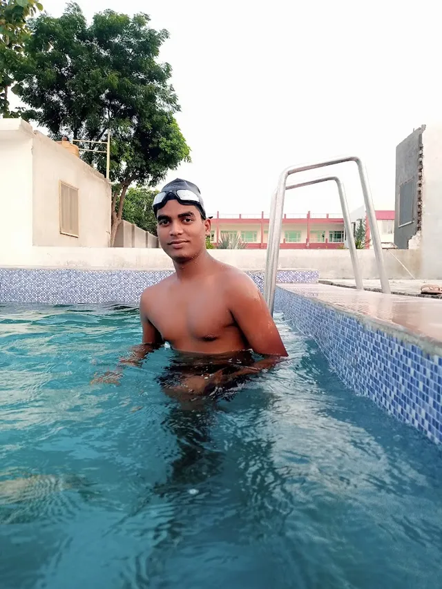 Fitso Sector 54 Suncity, Swimming - 3