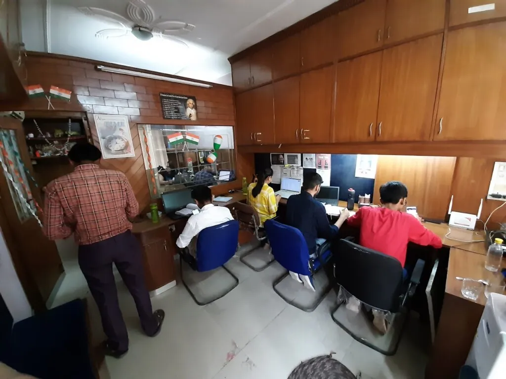 Moil Placement Services job consultant