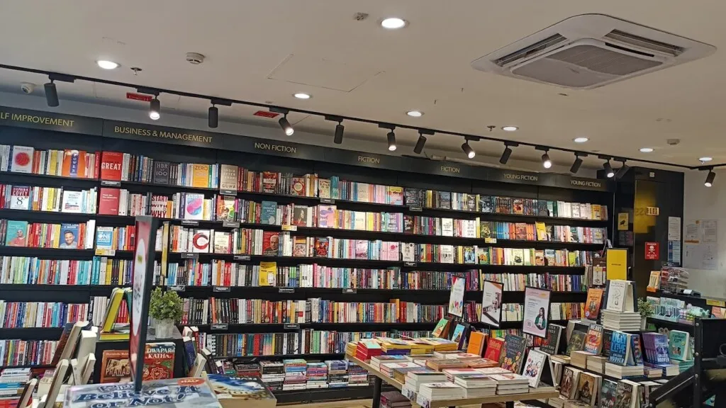 Crossword, DLF Cyberhub, Gurgaon