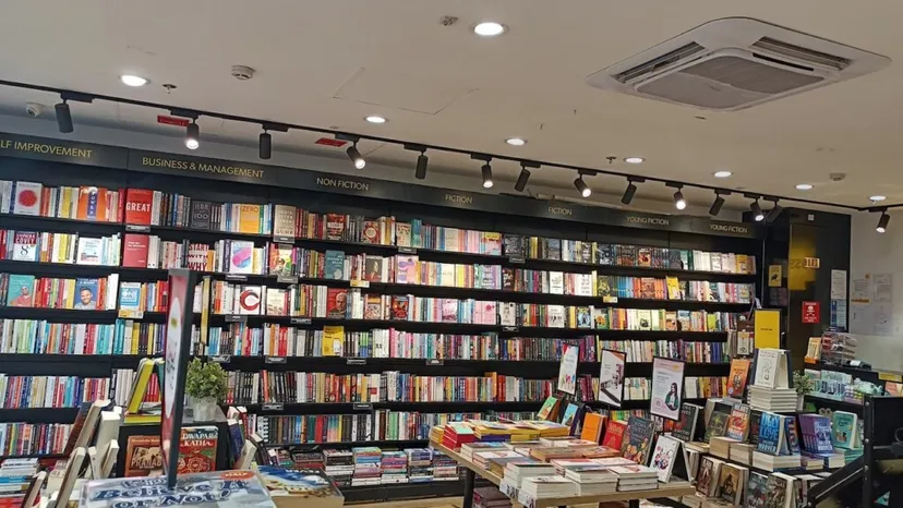 Crossword, DLF Cyberhub, Gurgaon