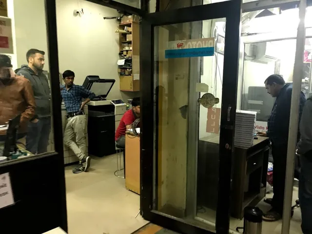 Vista Reprographics - 4