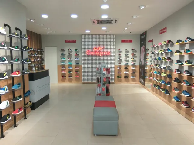 Campus Exclusive Store - 5