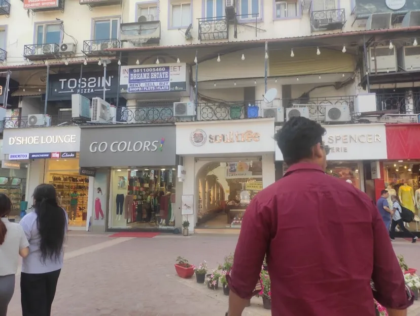 D'shoe Lounge - Shoe Store | Gurgaon