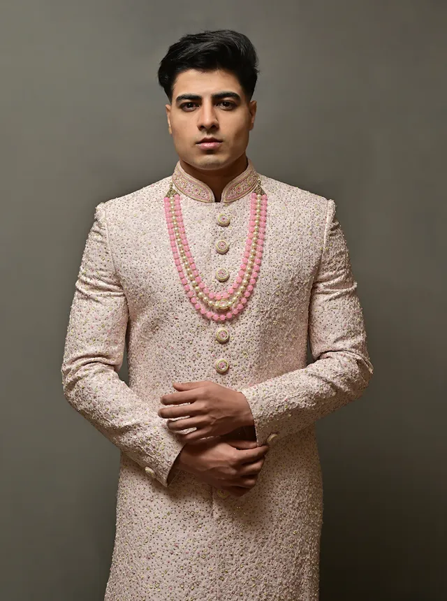 Veda Clothing- Sherwani on rent, Lehenga on Rent, Gowns on Rent. - 3