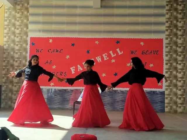 Fancy Dress : Crazy Frog - 2