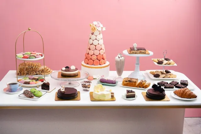 The Dessert Emporium - French Patisserie, Designer Cakes, Cafe, Desserts - 4