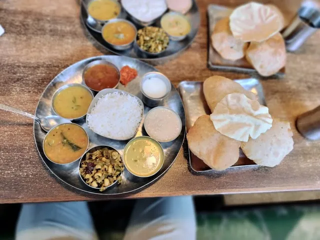 Thambbi Veg Restaurant - 2